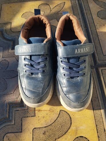 kombinezon usaq ucun: Uşaq idman ayaqqabısı – “ARMANI” yazılı - Rəng: tünd mavi (üst — 1