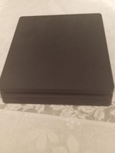 pes 2022 mobile: PlayStation 4 Slim oyun konsolu - Model: PS4 Slim (orijinal Sony — 3