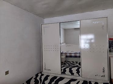 usdul usdol: Masa və oturacaqlar — 5