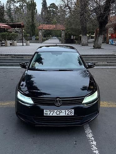 barter avtomobil: Volkswagen Jetta: 2.5 l | 2012 il Sedan — 1