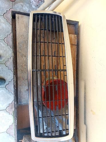 Avtomobil üçün ön radiator barmaqlığı - Klassik düzbucaqlı dizayn