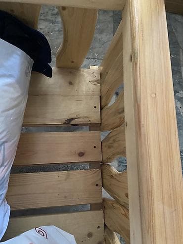 tek matraslar: Taxta beşik/uşaq çarpayısı 300m da hazırlanıb çox möhkəm ve — 1
