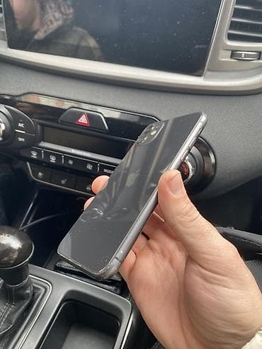 ikinci el 16 pro max: IPhone 11, 128 GB, Qara, Face ID — 3