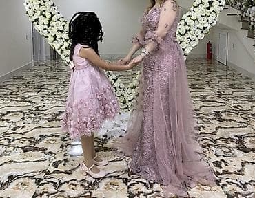 Zərif pudra-çəhrayı rəngdə iki paltar dəsti - Böyüklər üçün uzun