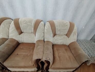 İşlənmiş, Kreslo-oturacaq, Vеlur parça, Kredit yoxdur, Çatdırılma yoxdur