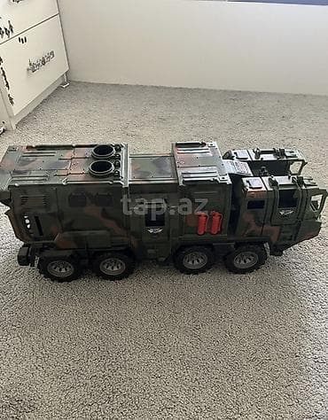 oyuncaq aparat: Uşaq oyuncaqları dəsti - 2 ədəd radioidarə olunan maşın: - Sarı — 4