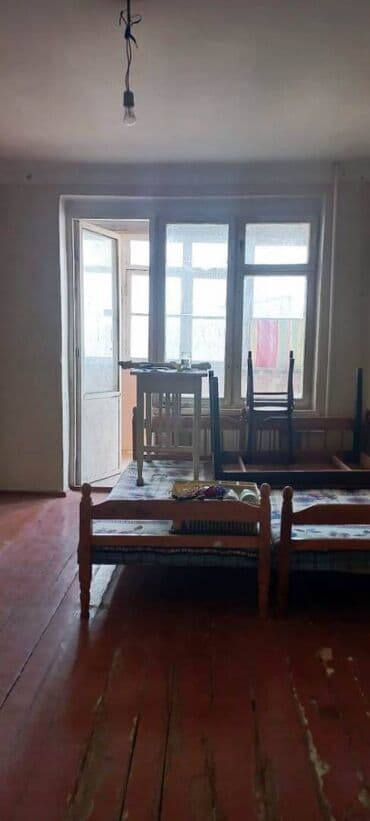 ipotekada olan evlerin satisi: Bakı, 1 otaqlı, Köhnə tikili, m. Qara Qarayev, 35 kv. m — 5