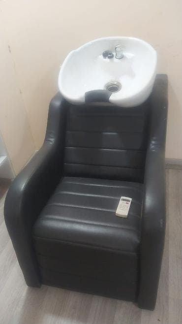Salon üçün yuyucu kreslo Təcili moyka satilir əla vəziyyətdədir qiymet