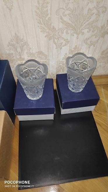 101 gul: Vaza dəsti, Xrustal — 1