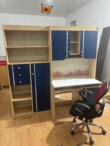 tek oturacaq: Yazı masası kitab rəfi ve kreslo birlikdə 160m əlavə ödənişlə — 1