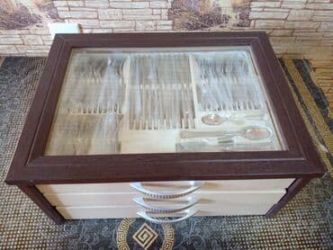 qab qaşiq: Çoxmərtəbəli çəngəl-bıçaq dəsti və vitrinli qutu - Dəbdəbəli ağac — 10