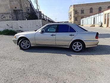 bmw e36 kuza: Mercedes-Benz C-Class: 2.3 l | 1998 il Sedan — 5