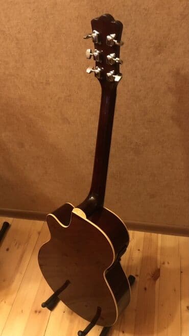 Velosiped ehtiyyat hissələri: Akustik gitara, 6 sim — 5