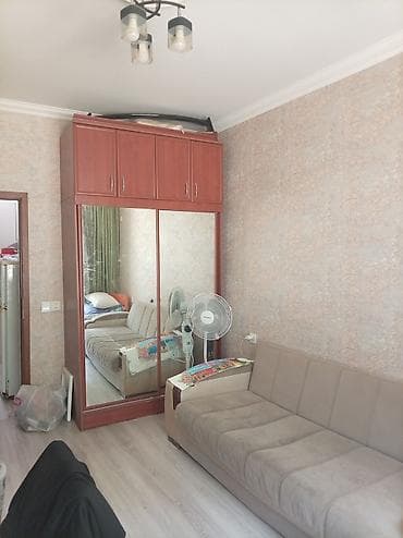 Güzgülü şkaf-kupe - Material: ağac teksturalı laminat — 1