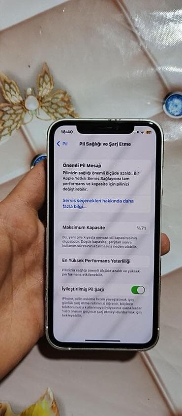telefon barter 32gb: Qara, Face ID — 3