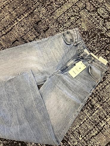 Cinslər, Bershka, rəng - Mavi