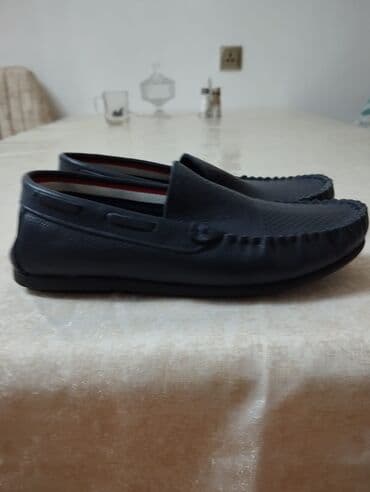 Makasin 34 razmer oglan usağı ücün təmiz dəri dəyərindən aşağı satılir