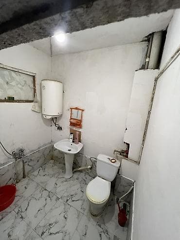 nzs kirayə: Salam.Ev nefçiler metrosuna 10
Deylik yolda
Yerleşir — 7