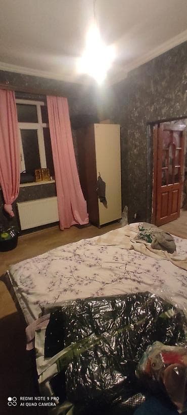 Квартиры: 38 м², 3 комнаты — 4