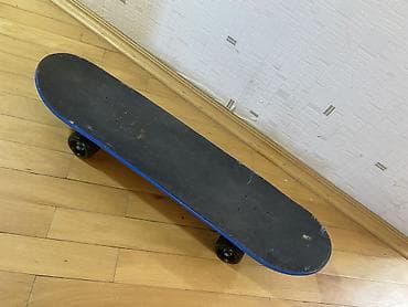skateboard satışı: ÇOX TƏCİLİ SATILIR!!! Çox az istifadə olunub, təkərlərin işıqları — 4