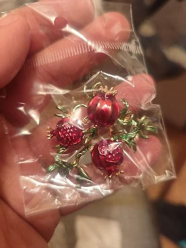 gumus kardinal: Mövzu: Musiqi temalı bəzək əşyaları – broş, kulon və zəncirlər — 6