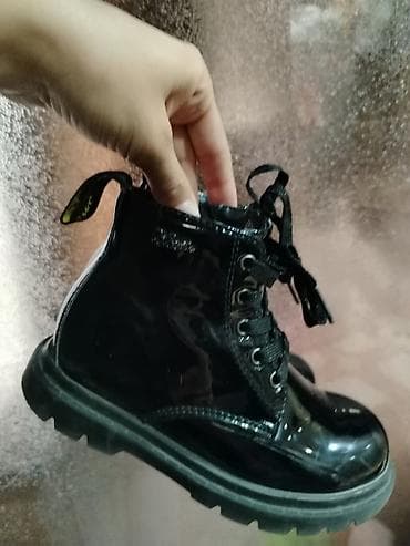 dəri qısa botinkalar: Dr. Kongdan alinib. Firma keyfiyyeti deri lak. Ortopedik valgus — 2