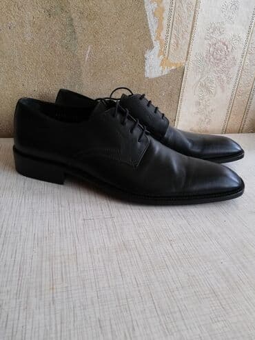 купить ботинки в баку: Kiwi ayaqqabısı və botinkalar. 20 azn. Teze. Qalan razmer lər  — 5