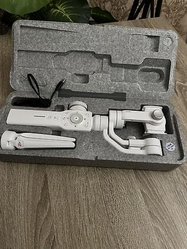 mini xaladenik: Zhiyun Smooth 5 SM113 smartfon stabilizatoru Məhsul təsviri: - 3 oxlu — 2