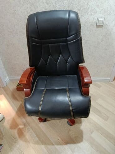 novruz oyunları: İşlənmiş, Təkərli, Qolları tənzimlənmir, Süni dəri — 1