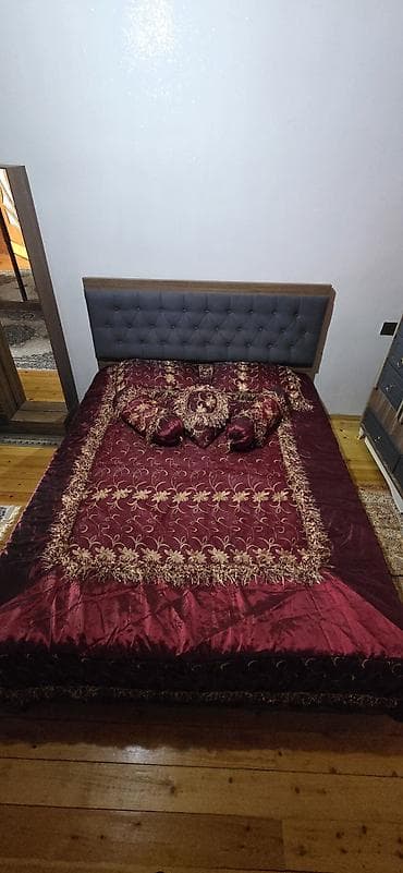 Yataq üçün Yeni Qaşlı rəng - Qırmızı Yataq örtüyü, Ünvandan götürmə lalafo.az -da Yataq üçün Yeni Qaşlı rəng - Qırmızı Yataq örtüyü, Ünvandan götürmə