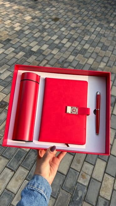 alp reklam: Hədiyyə dəstləri – yazı və not dəftəri temalı premium qutular 1) — 1