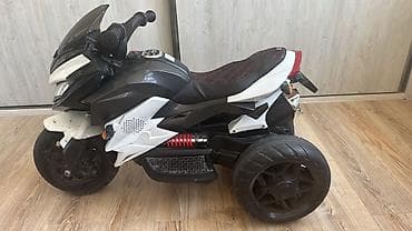 uşaq oyunları: Uşaq üçün elektrikli üçtəkərli motosiklet - Dizayn: idman tipli — 1