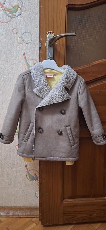 Uşaq geyimi və ayaqqabıları: Uşaq palto dəsti – 2 ədəd 1) Quilted trench tipli palto - Rəng: bej - — 2