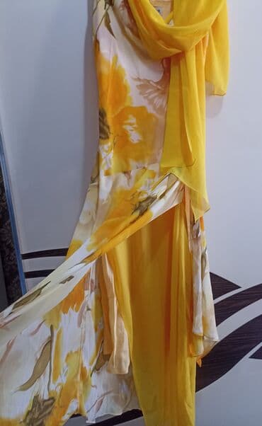 женская шифоновая блуза: Платье на подкладке, вырез качели — 2