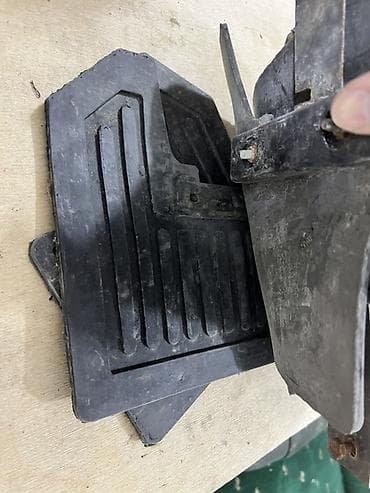 vaz hisseleri: Məhsul: Avtomobil üçün palçıqqoruyucu dəst (universal tip) Təsvir: - — 4