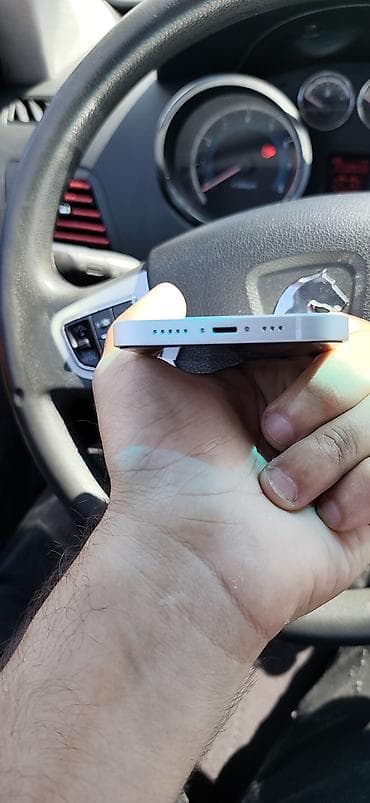 mi android box: IPhone 13, 128 GB, Ağ, Face ID — 6