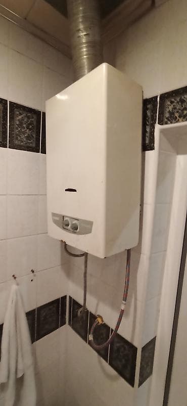 2 otaqlı mənzil kirayəlik - Plan: 2otaq, ayrıca mətbəx və sanitar