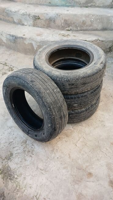 kalyaska tekeri: 4 ədəd minik avtomobili təkəri dəsti. - Ölçü: Yan divarda “AN 600” — 4