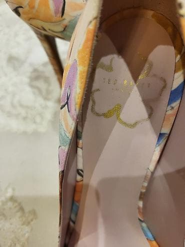 məhəbbət duyu: Ted Baker London qadın tuflisi. Original qiymet 350 azn - Model — 2