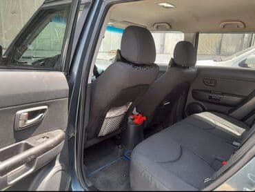 kia optimal: Kia Soul, mavi rəng, Azərbaycan nömrə nişanı 77-TM-583 — 7