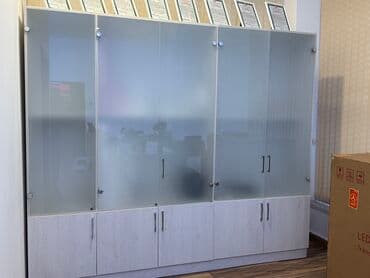 şuşə vitrin: Şüşəli dolab vitrini — 1