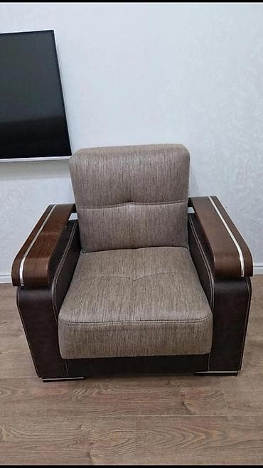 İşlənmiş, Kreslo, Çatdırılma yoxdur