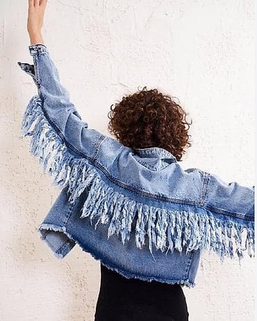 Bershka S razmer . yenidir . baha alinib. 35 azn satilir lalafo.az -da Bershka S razmer . yenidir . baha alinib. 35 azn satilir