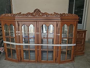qapi: Yaxşı vəziyyətdə mebel satilir. Klassik üslubda taxta vitrin-bufet - — 1