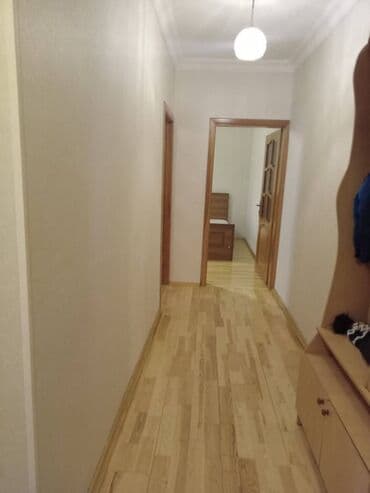 qubada kirayə ev: Binəqədi rayonu,9mkr, . 26, 18 nömrəli avtobusların son dayanacağına — 5