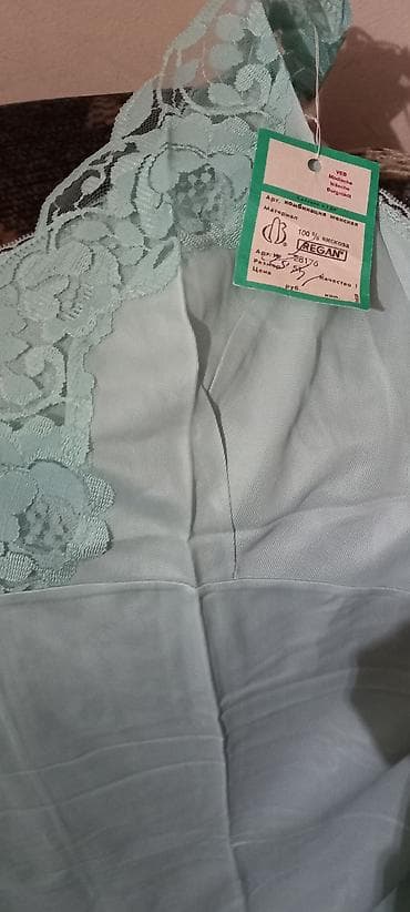 Aksesuarlar: Qadın gecə kombinezonları – krujeva detallı - Model: Dizə qədər — 6