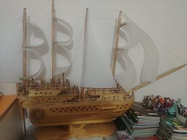 Taxta maket yelkənli gəmi - Material: tamamilə taxtadan yığılmış — 1