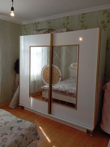 yevlax iş: Satılır. Təcili deyil. Diqqətlə oxuyun zəhmət olmasa.Ev kanal — 30