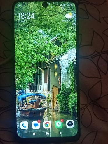 Компьютеры, ноутбуки и планшеты: Xiaomi 12 Pro, 256 ГБ, цвет - Черный, 
 Битый — 1