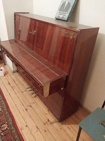 Piano, Belarus, Akustik, İşlənmiş, Ünvandan götürmə